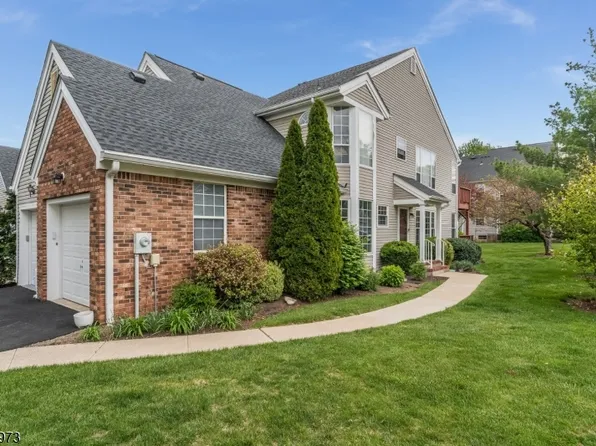 242 Laurel Court, Readington Twp., NJ 08889