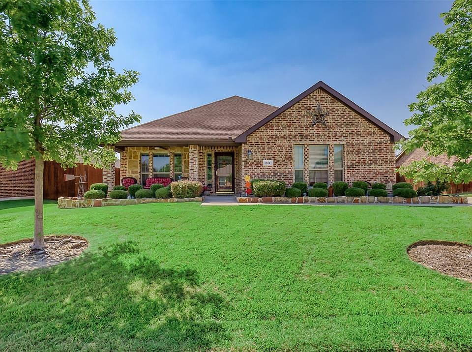 1st image of 717 Lone Star Ct
