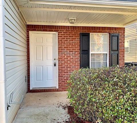 3rd image of 6025 Flagstaf Walk