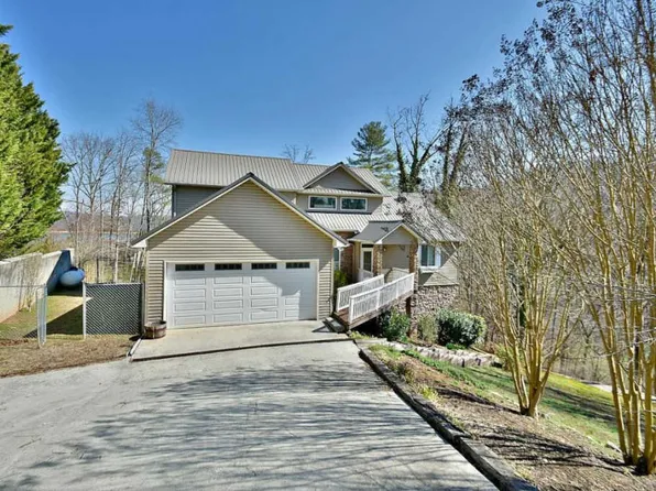 354 Turkey Cove Ln, La Follette, TN 37766