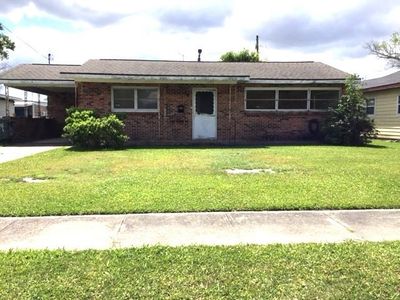 1424 Tennessee St, Lake Charles, LA, 70607
