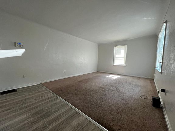 5th image of 7721 Chorman Ave