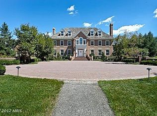 8 Stoddard Ct, Sparks, MD 21152