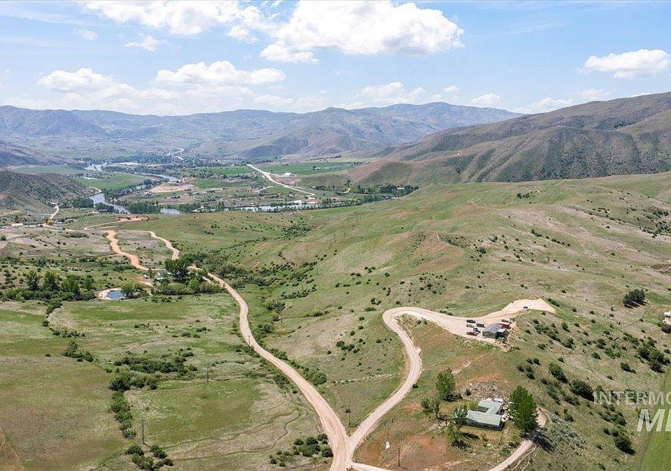 1st image of PARCEL Pioneer Rd #C