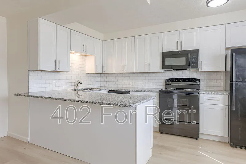 1056 S 29th St #2