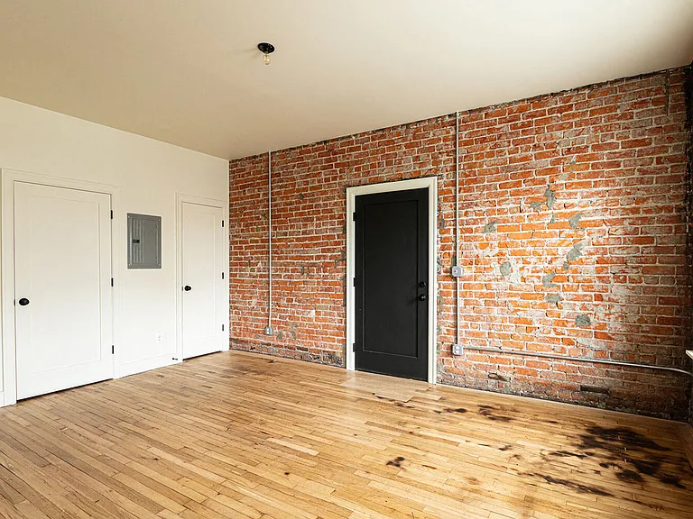 The Charlotte Apts — Photo 13