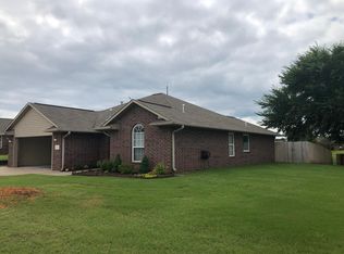 909 E Emma Ln, Stillwater, OK 74075