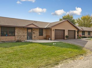 350 22nd St SE APT 122, Owatonna, MN 55060