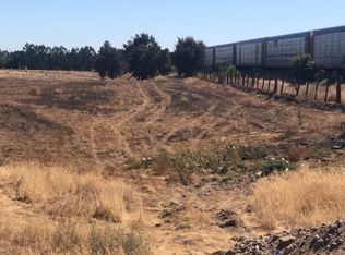 23201 Santa Fe Rd, Escalon, CA 95320