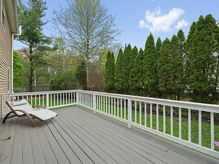 2 Minuteman Ln — Photo 21