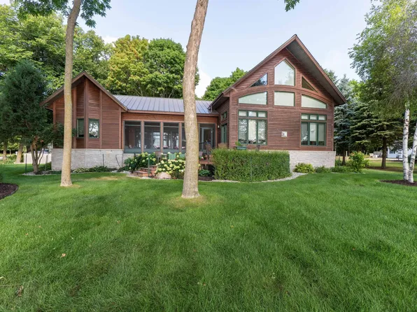 23428 Garland Ln, Battle Lake, MN 56515
