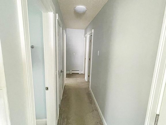 3rd image of 12 Herbert Dr