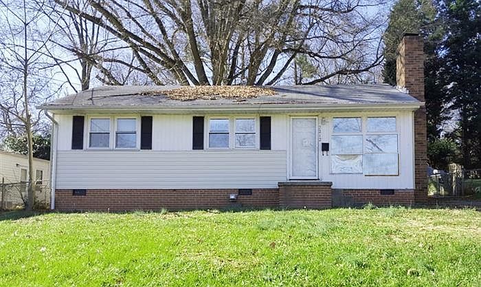1st image of 2212 Bertie St