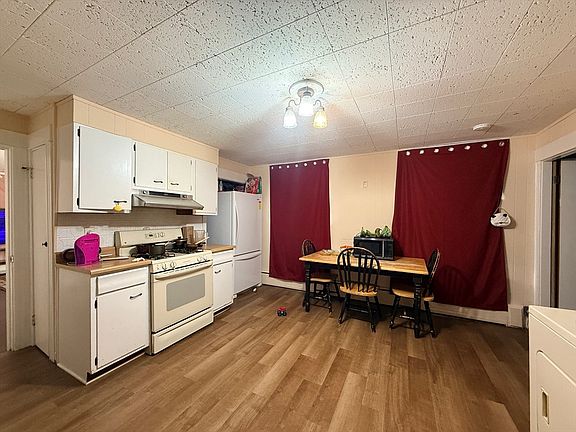 4th image of 103 Hamilton St