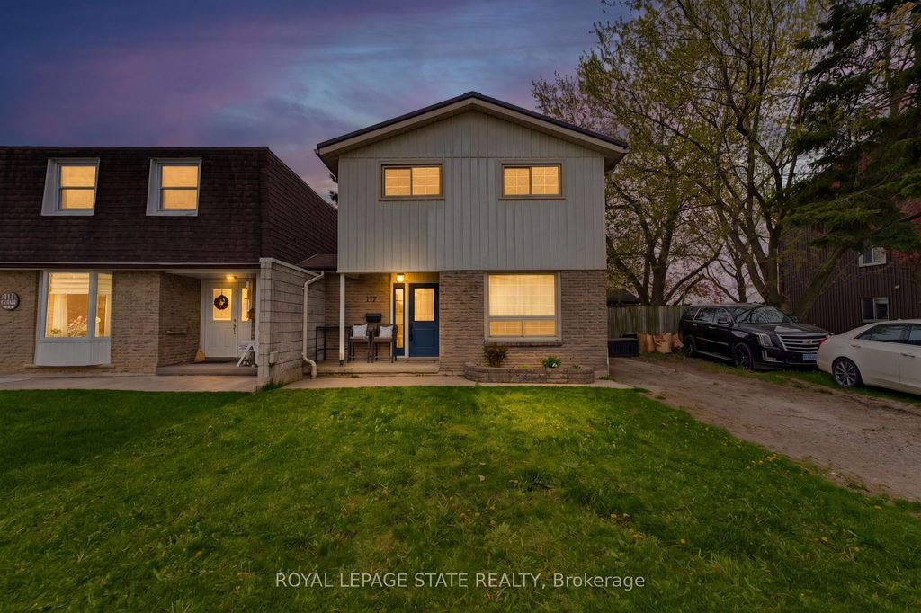 217 Willow St, Stratford, ON - View 2