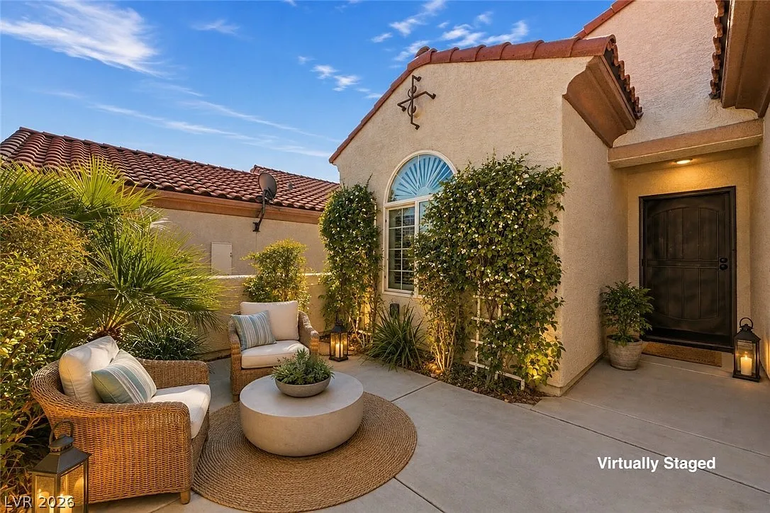 3 bed, 2.0 bath, 1904 sqft, $2,800 — Photo 4