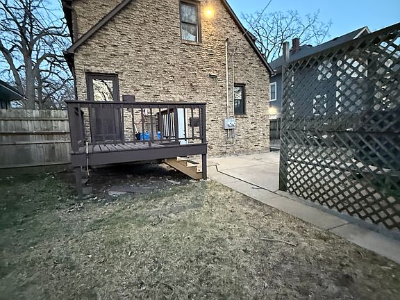 2nd image of 1428 N Jackson St #Lowr1