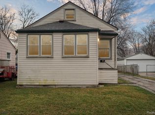 1528 E Granet Ave, Hazel Park, MI