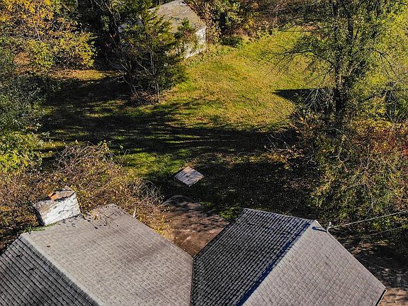 4th image of 4272 Dupont Pkwy