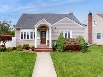 80 Audrey Avenue, Plainview, NY, 11803