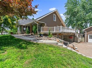 8901 Stillhouse Rd, Liberty, MO 64068