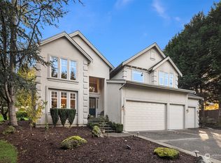 718 140th Ave NE, Bellevue, WA