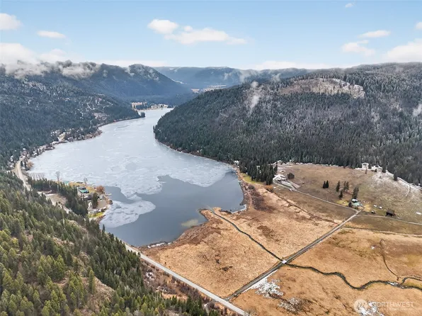 3016 Deep Lake North Shore Way, Colville, WA 99114