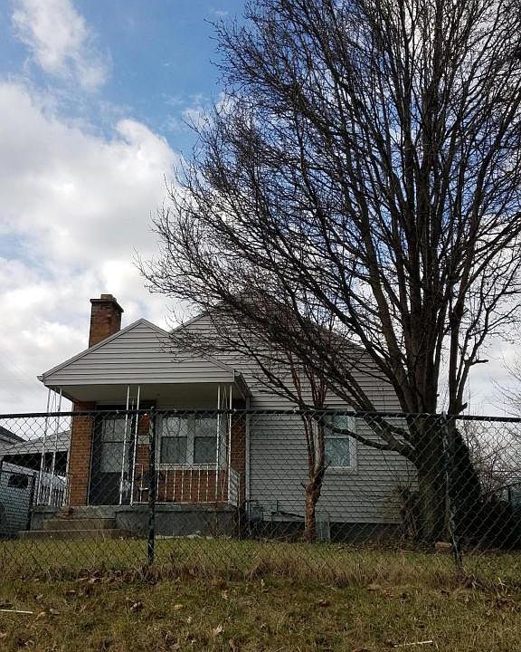 1st image of 225 S Weyant Ave