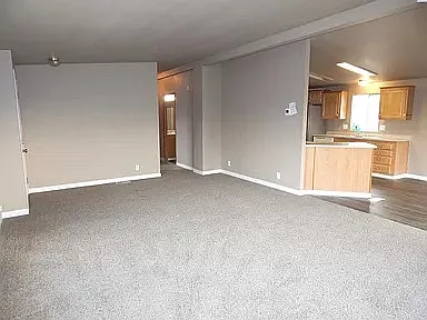 4501 W Williams Rd — Photo 2