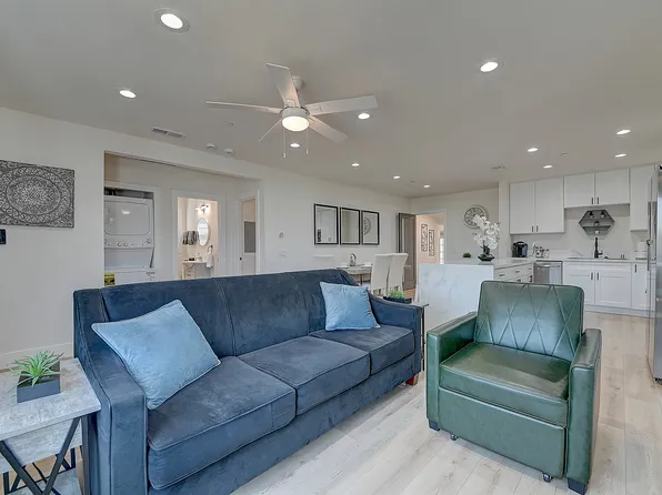 12871 Osborne St, Pacoima, CA 91331
