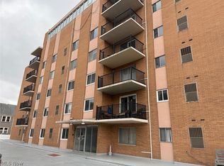 12029 Clifton Blvd APT 301, Lakewood, OH 44107