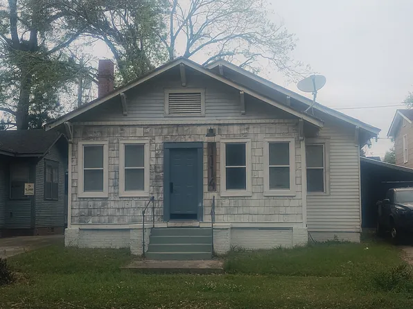 1114 E 37th St, Savannah, GA 31404