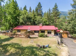 390 Ashland St, Ashland, OR