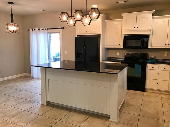 Kitchen/ breakfast room