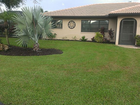2nd image of 339 Oakwood Cir