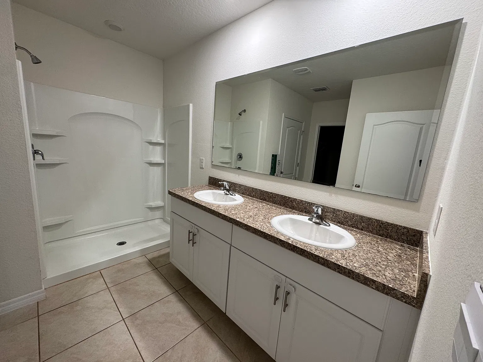 2718 Fieldbrooke Way — Photo 3