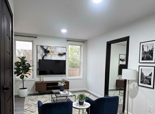 213 Woodward St APT 3, Jersey City, NJ 07304