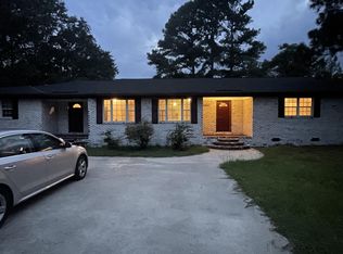 571 Straightway Dr #B, Fairmont, NC 28340