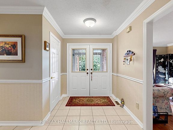 3rd image of 28 Delancey Cres