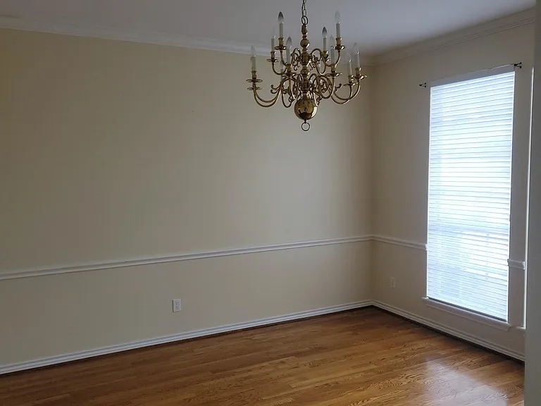 4530 Oso Pkwy — Photo 18