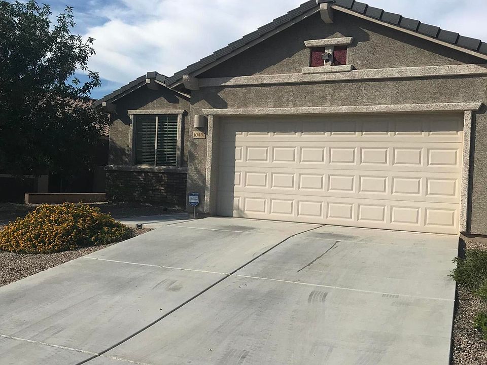 1st image of 10451 S Cutting Horse Dr