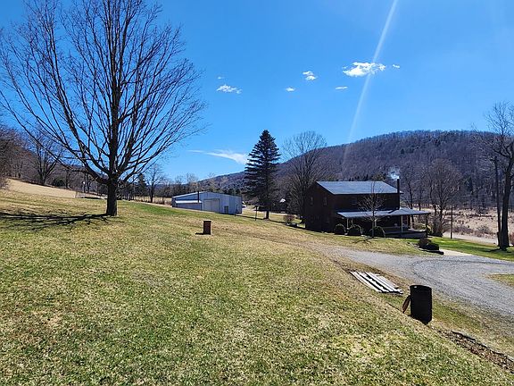 4th image of 1656 Route 44 N