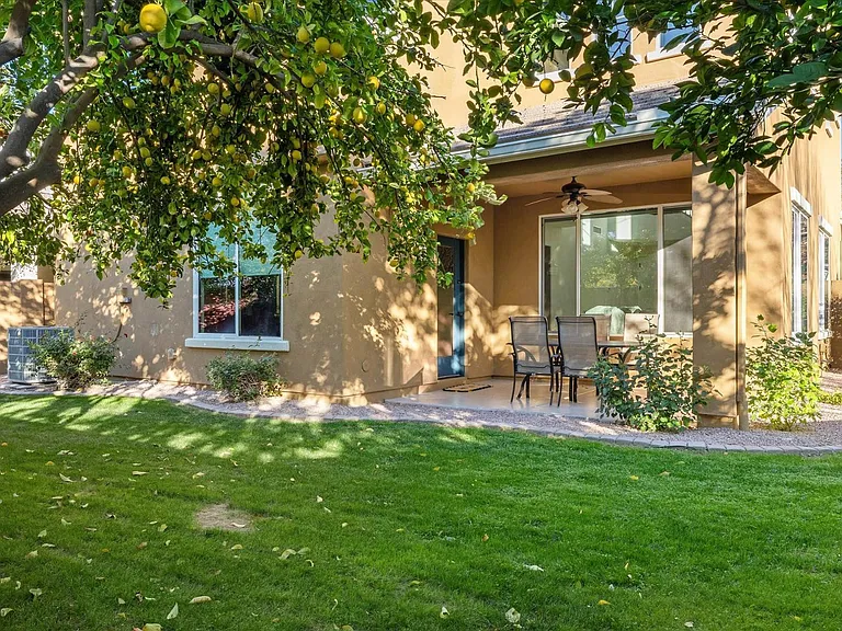 3437 E Mesquite St — Photo 27