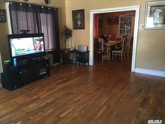 2nd image of 17916 142nd Ave