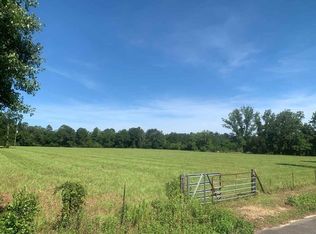 94 B W Martin Rd, Quincy, FL 32352