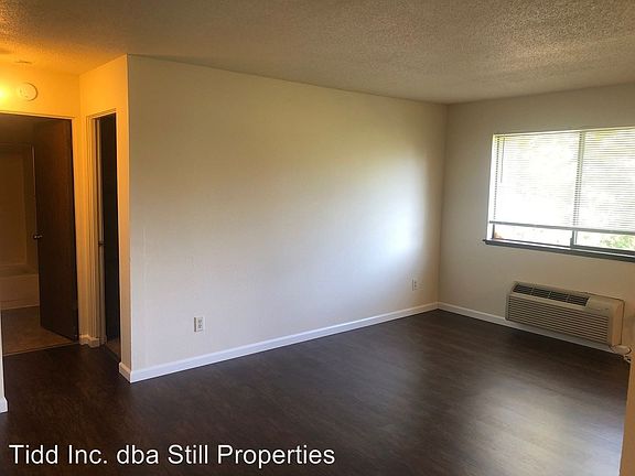 5th image of 490 9th St NE APT 22