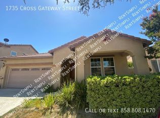 1735 Cross Gateway St, Hemet, CA 92545
