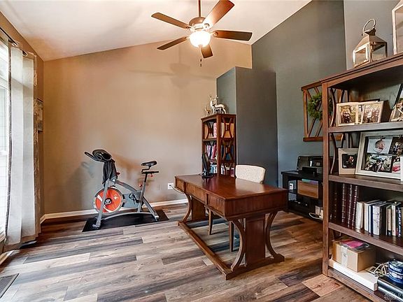 4th image of 1226 Amberwood Ct