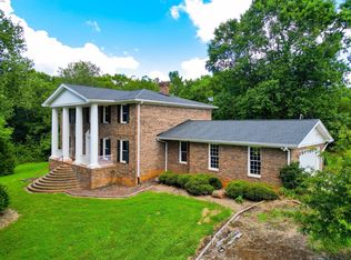 835 Kent Rd, Bowdon, GA 30108