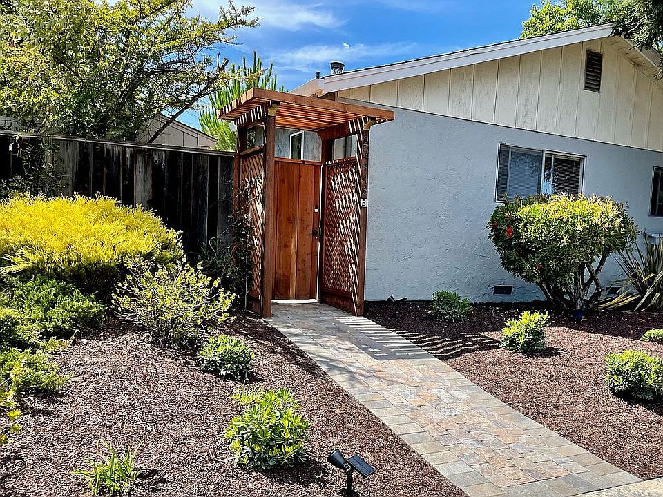 1st image of 22446 Rancho Ventura St #B